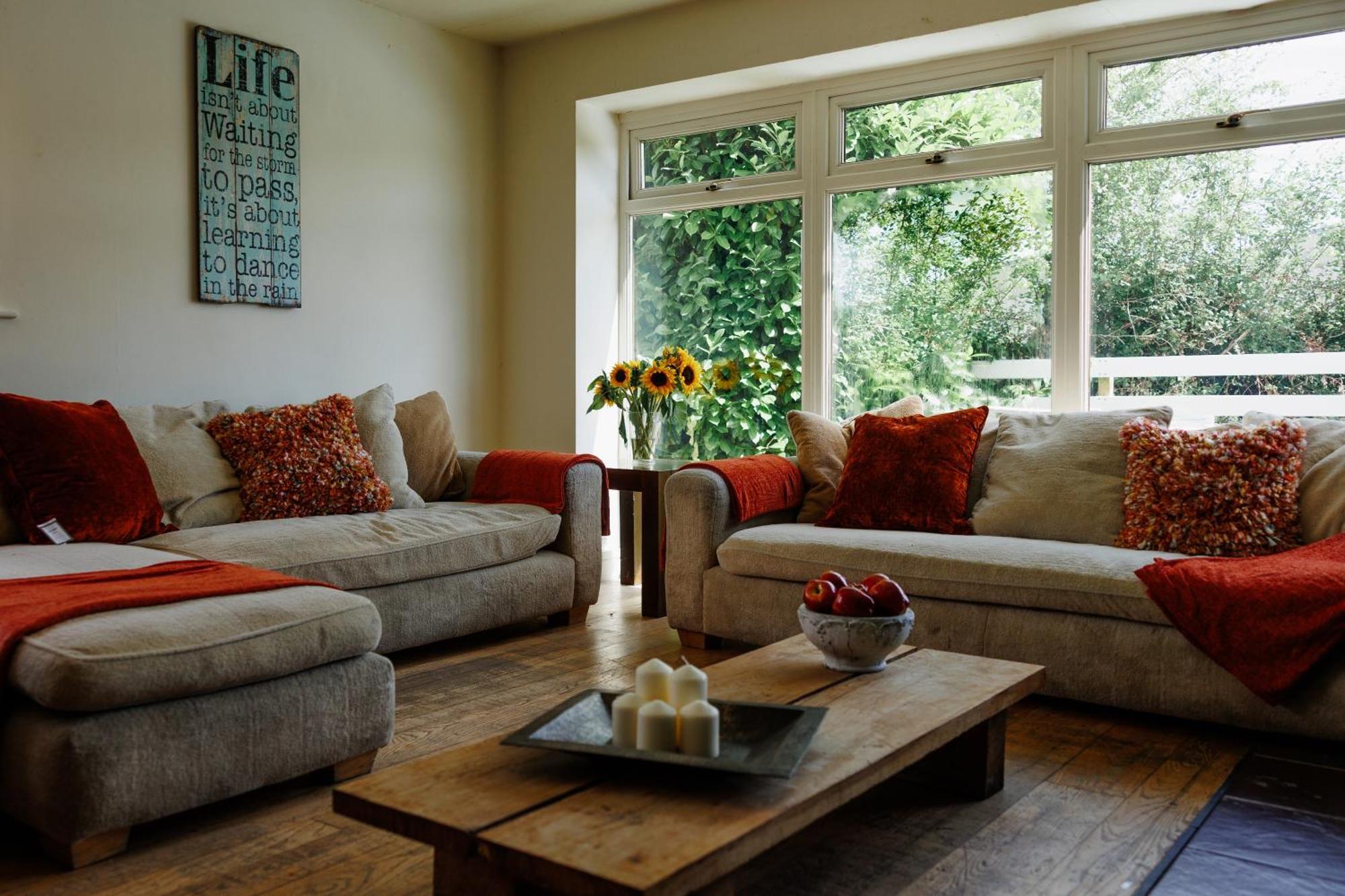 The West Barn Near Bath, Sleeps 24 And 2 Hot Tubs Villa Bristol Exterior photo